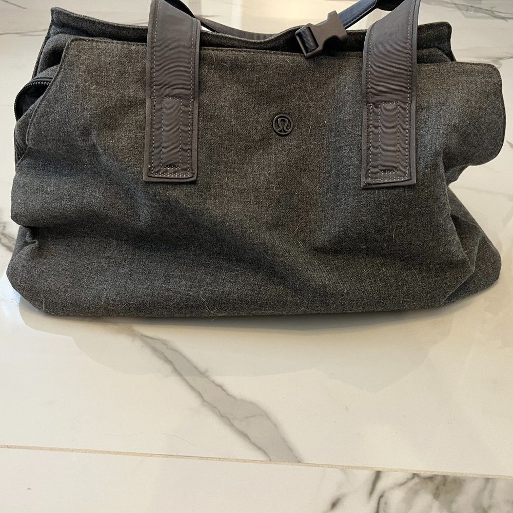 Lululemon Gym/Yoga Bag